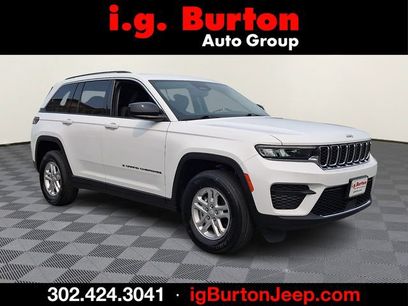 Used 2023 Jeep Grand Cherokee Laredo w/ Luxury Tech Group I