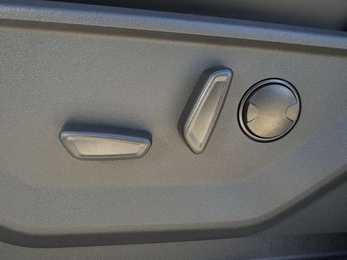 New 2026 Ford Expedition Max Platinum w/ Driver's Package image 66