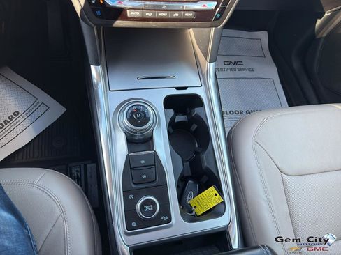 Used 2020 Ford Explorer Limited w/ Class III Trailer Tow Package image 25