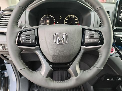 New 2026 Honda Odyssey Elite image 17