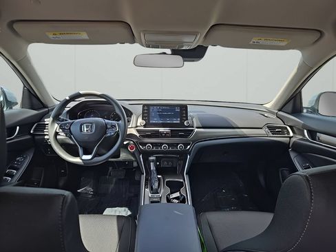 Used 2022 Honda Accord LX image 22