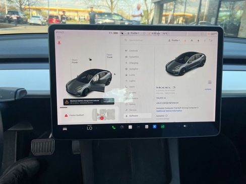Used 2021 Tesla Model 3 Long Range image 17