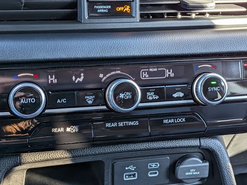 Certified 2023 Honda Pilot EX-L image 19