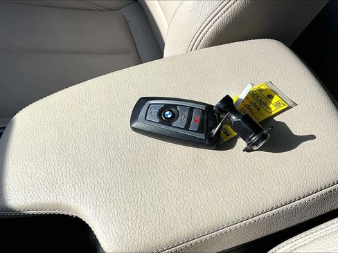 Used 2016 BMW 328i xDrive Sedan image 15