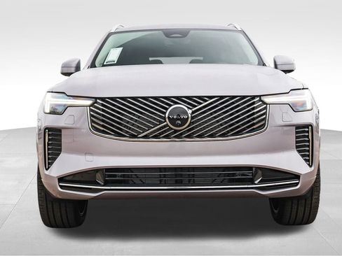 New 2026 Volvo XC90 B6 Plus w/ Protection Package image 2