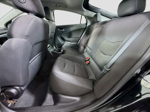 Used 2018 Chevrolet Volt LT image 25