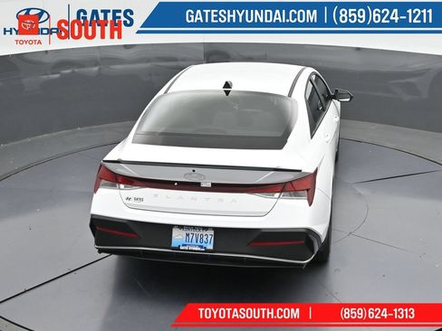 Used 2025 Hyundai Elantra Sport FWD image 47