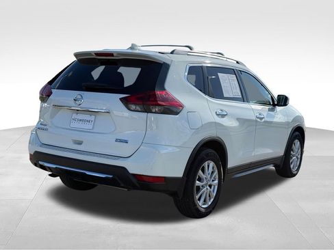 Used 2019 Nissan Rogue S w/ Special Edition Package FWD image 29