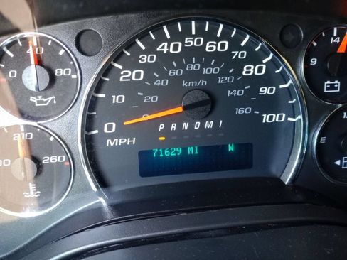 Used 2017 Chevrolet Express 2500 LS RWD image 12