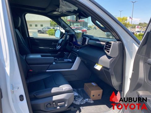 New 2026 Toyota Sequoia Platinum AWD/4WD image 15