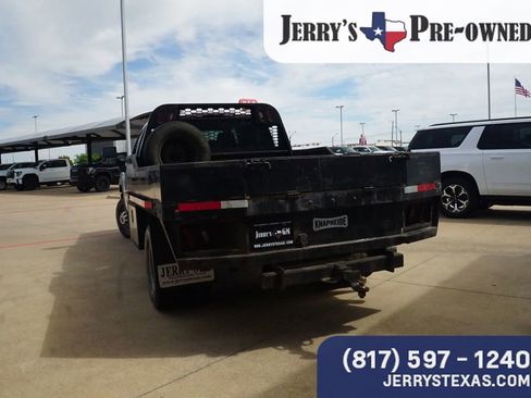 Used 2023 GMC Sierra 3500 Pro w/ Convenience Package AWD/4WD image 4