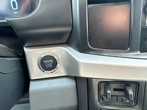 Used 2024 Ford F250 XLT w/ XLT Premium Package AWD/4WD image 22