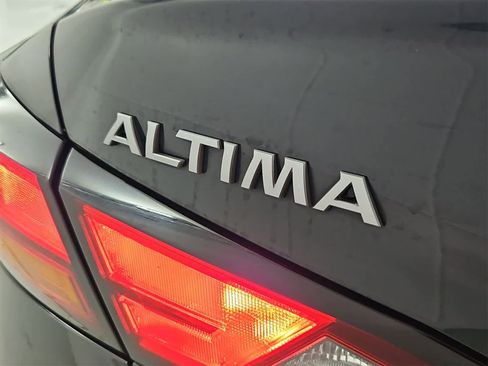 Used 2023 Nissan Altima 2.5 SV image 12