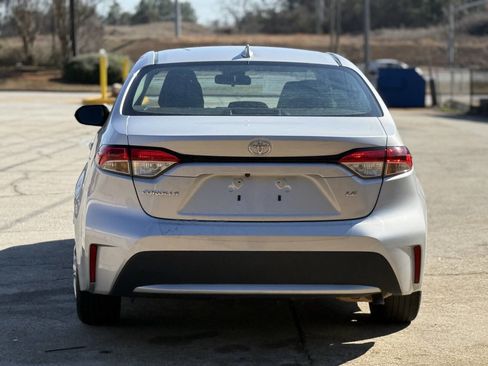 Used 2020 Toyota Corolla LE image 5