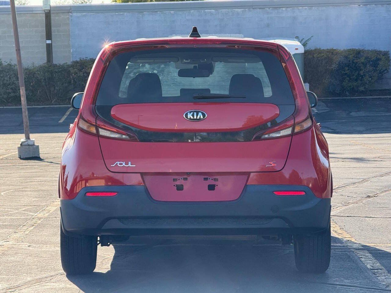 Used 2020 Kia Soul S FWD image 4
