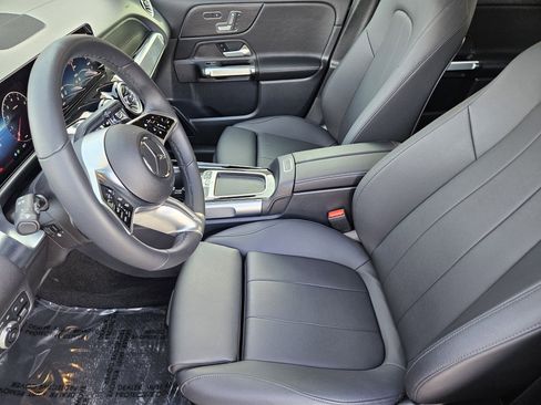 Certified 2026 Mercedes-Benz GLB 250 image 12
