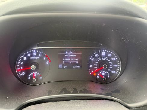 Used 2021 Kia Soul GT-Line FWD image 10