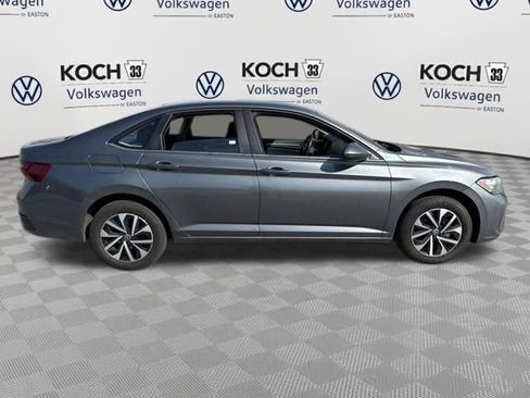 Used 2024 Volkswagen Jetta S image 9