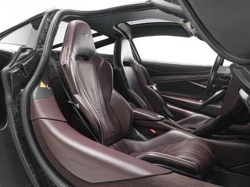 Used 2018 McLaren 720S Performance image 39