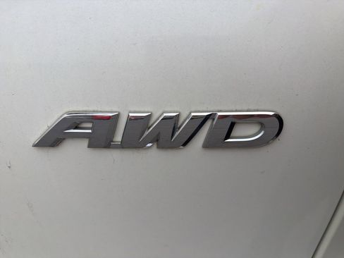 Used 2016 Honda CR-V EX image 10