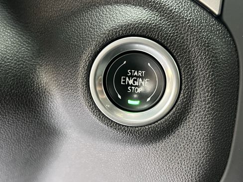 Used 2024 Chevrolet Silverado 1500 Custom Trail Boss w/ LPO, Dark Essentials Package image 15