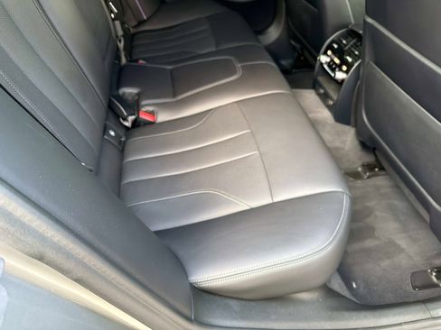 Used 2019 BMW M5 w/ Executive Package image 27