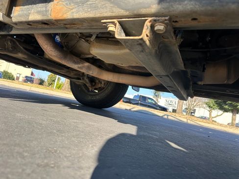 Used 2004 Chevrolet Silverado 2500 W/T image 28