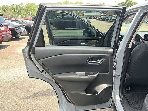 Certified 2026 Nissan Rogue SV w/ Cold Weather Package FWD image 21