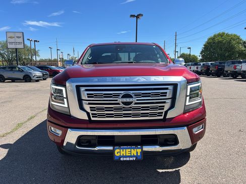 Used 2024 Nissan Titan Platinum Reserve w/ Moonroof Package AWD/4WD image 3