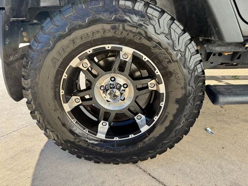 Used 2015 Jeep Wrangler Unlimited Sport w/ Quick Order Package 24S image 7