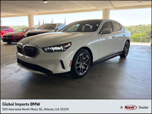 Certified 2024 BMW i5 eDrive40i w/ M Sport Package image 1