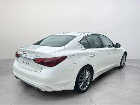 Used 2019 INFINITI Q50 Luxe w/ Essential Package (3.0T Luxe) AWD/4WD image 13