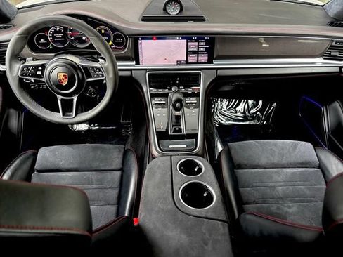 Used 2019 Porsche Panamera GTS AWD/4WD image 26