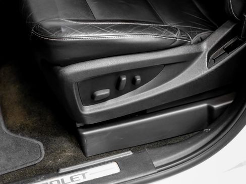 Used 2017 Chevrolet Tahoe LT w/ LT Signature Package image 26