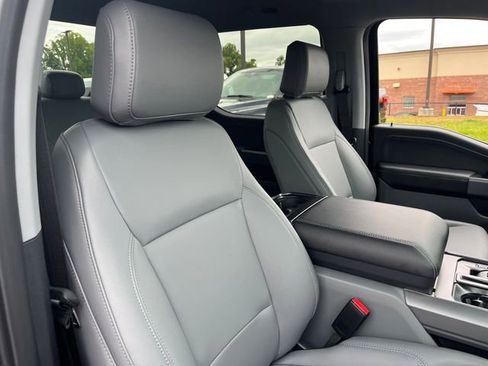 New 2025 Ford F150 Lightning Flash image 31