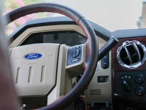 Used 2008 Ford F450 King Ranch AWD/4WD image 44