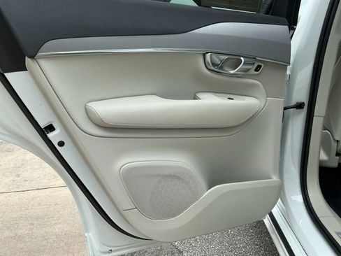 Certified 2023 Volvo XC90 B5 Core w/ Protection Package Premier AWD/4WD image 28