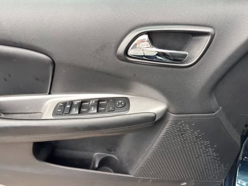 Used 2015 Dodge Journey SE w/ Quick Order Package 22F SE image 9