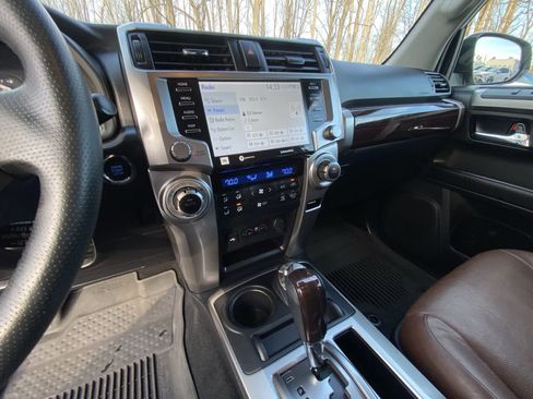 Used 2022 Toyota 4Runner Limited image 26