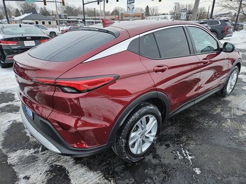 Certified 2024 Buick Envista Preferred w/ Convenience I Package image 7