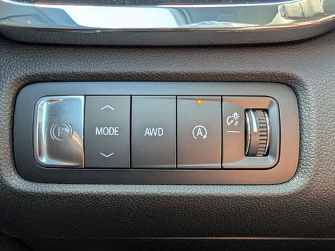 New 2026 GMC Acadia Elevation w/ Elevation Premium Package AWD/4WD image 20