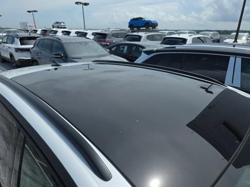 Used 2024 Volkswagen ID.4 S RWD image 7