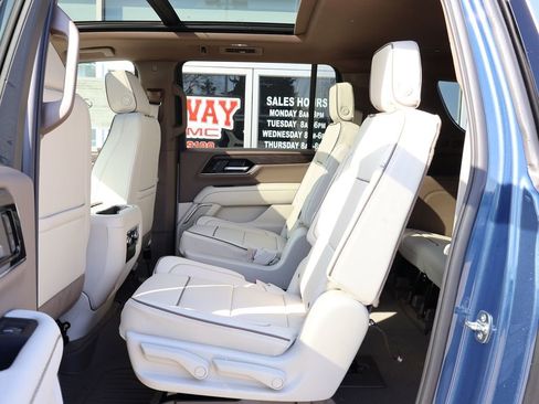 New 2026 GMC Yukon XL Denali AWD/4WD image 28
