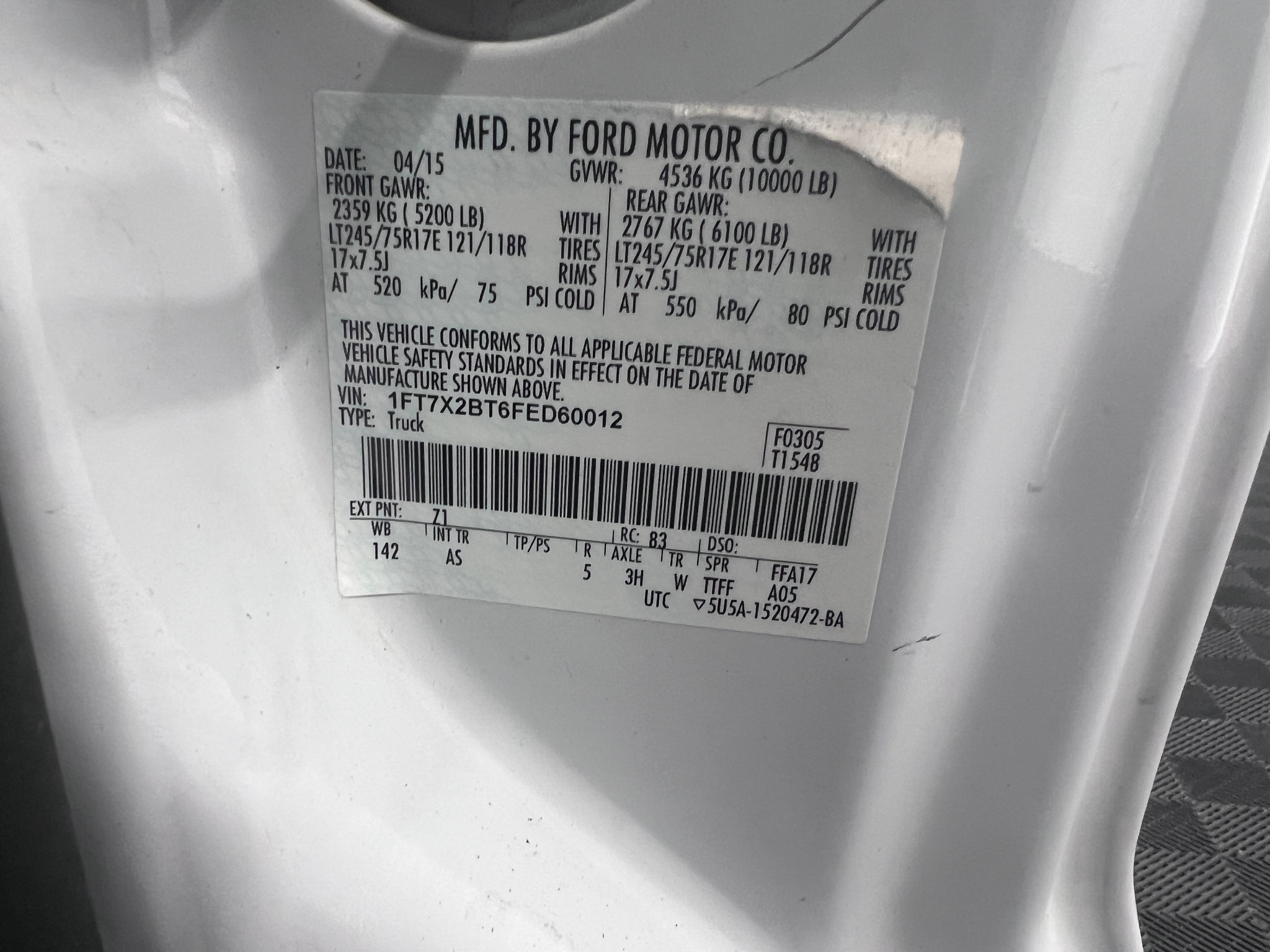 Used 2015 Ford F250 XL w/ Power Equipment Group AWD/4WD image 24