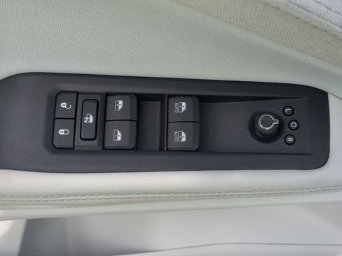 New 2026 Jeep Cherokee Laredo AWD/4WD image 24