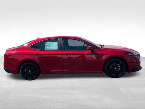 New 2026 Toyota Camry SE w/ Convenience Package FWD image 7