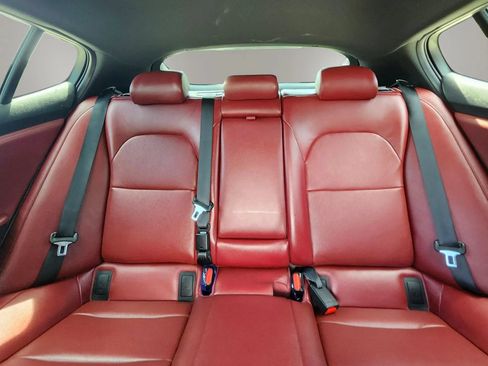 Used 2021 Kia Stinger GT RWD image 21
