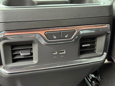 New 2026 GMC Sierra 2500 Denali Ultimate AWD/4WD image 15
