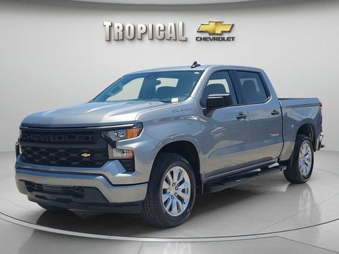 Used 2025 Chevrolet Silverado 1500 Custom RWD image 1