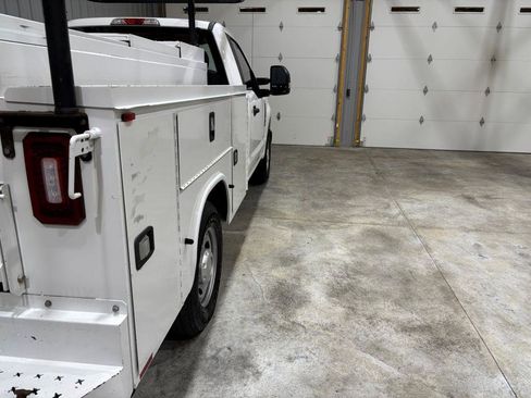 Used 2018 Ford F350 XL w/ Power Equipment Group image 10